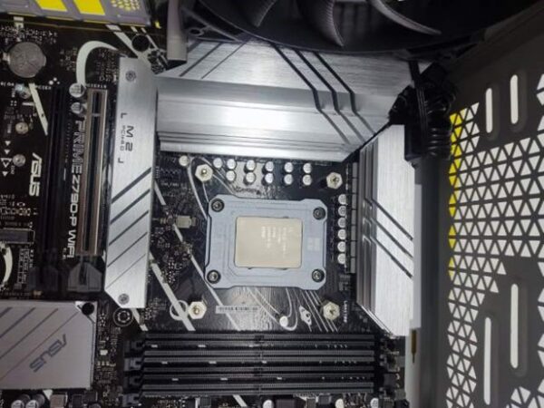 Bajando la temperatura a un Core i7 13700K