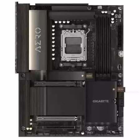 gigabyet x870E Aeoro placa base con madera a 2